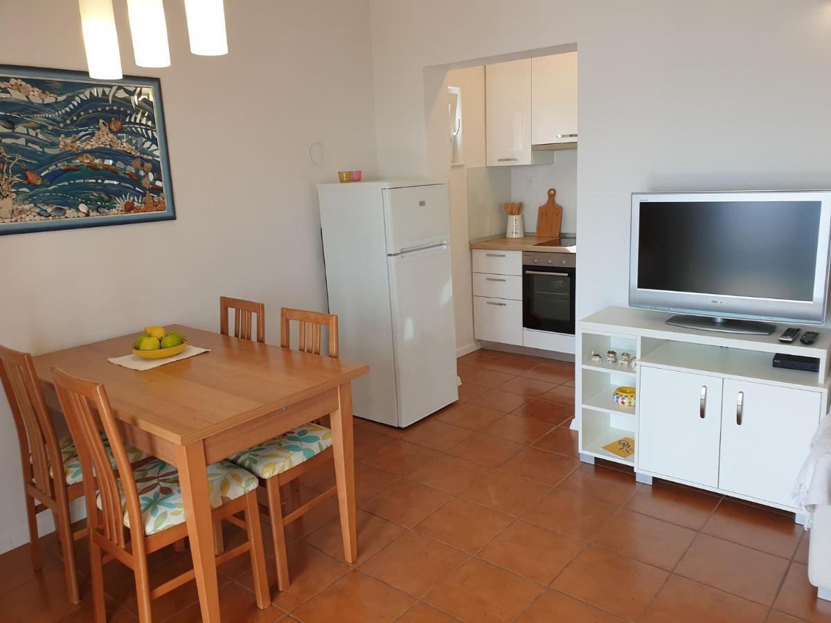 Apartments Kuzmanic Omiš Eksteriør bilde