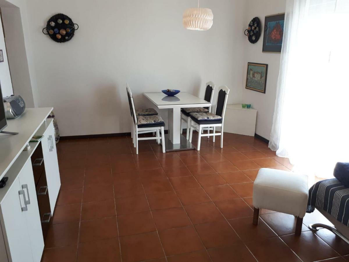 Apartments Kuzmanic Omiš Eksteriør bilde