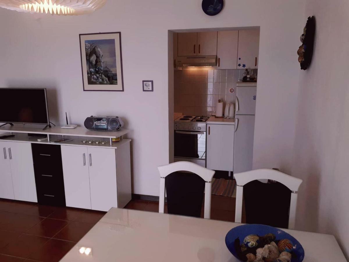 Apartments Kuzmanic Omiš Eksteriør bilde