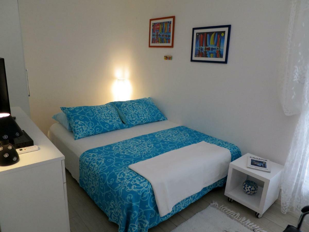 Apartments Kuzmanic Omiš Eksteriør bilde
